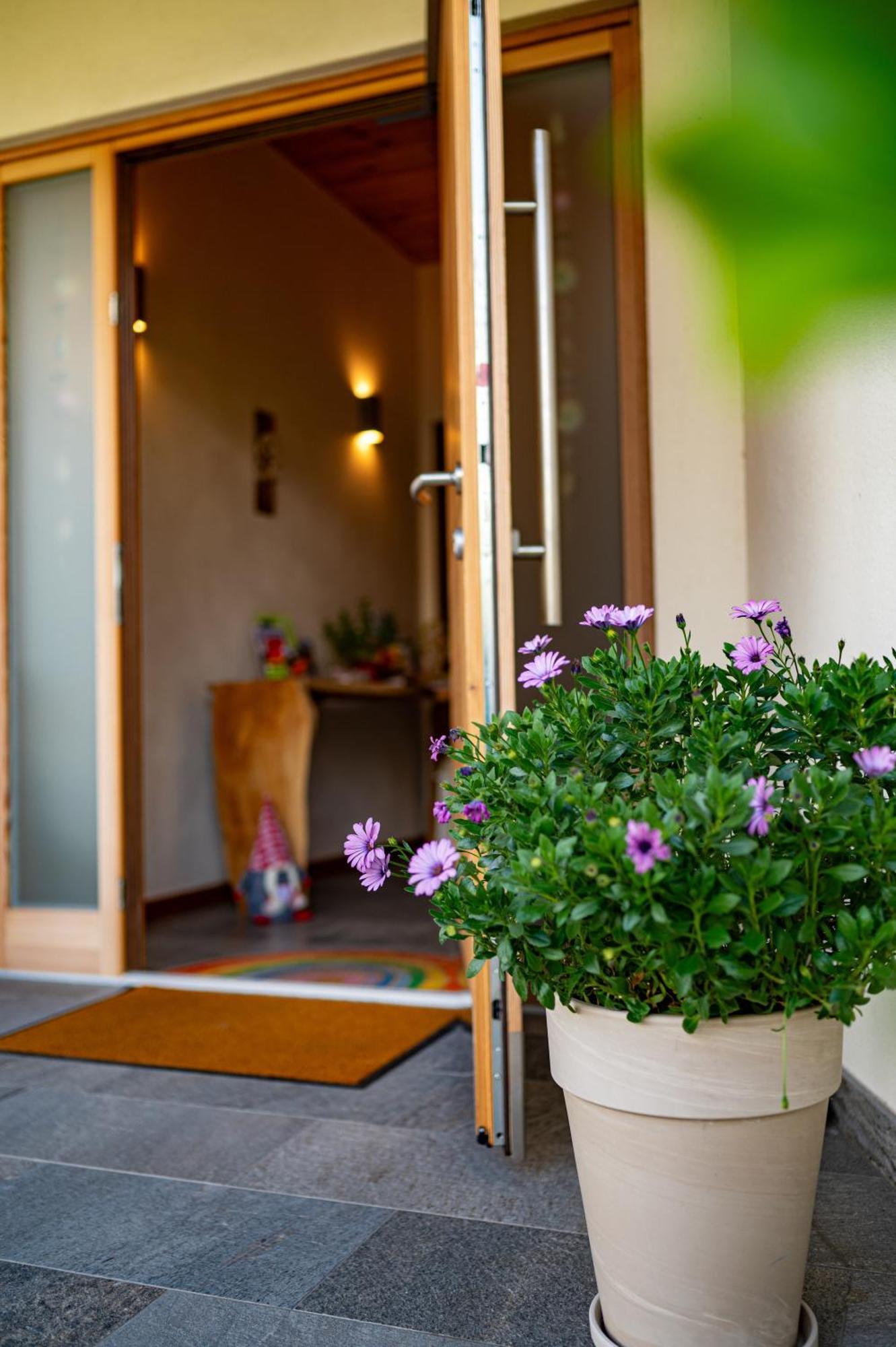 Garni Tuttotondo Hotel Levico Terme Exterior photo